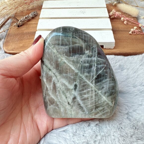 Beautiful Small Labradorite Free Form - Picture 1 of 9